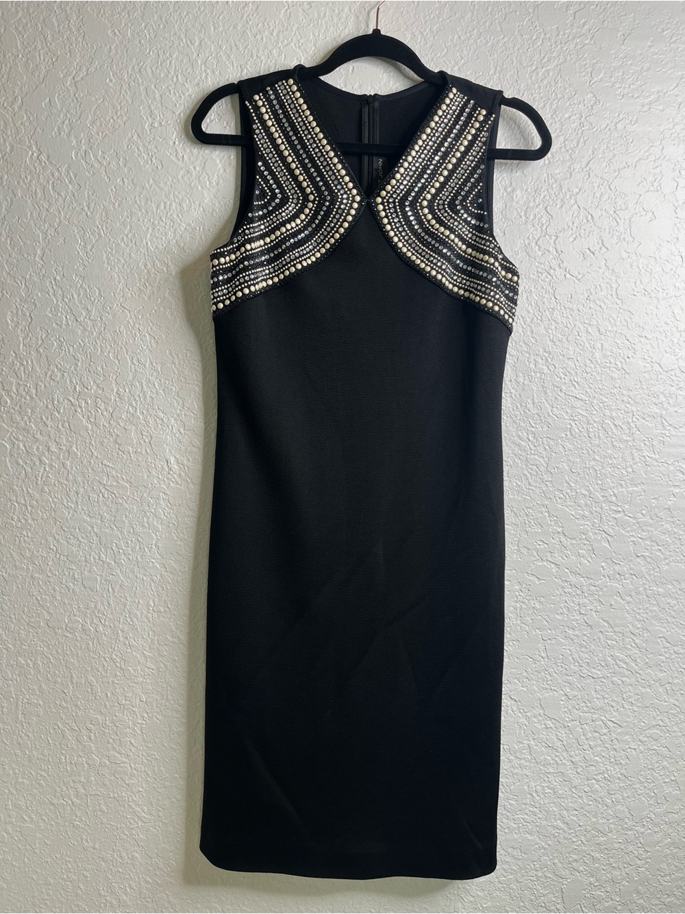 St John Sleeveless Beaded Shift Dress Sz 10